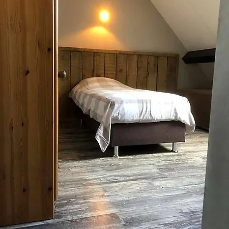 De Bimd Hoeve Bed & Breakfast *
