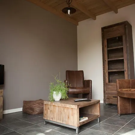 住宿加早餐酒店 De Bimd Hoeve De Bus